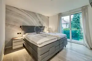Luxuriöser Wohntraum! Anspruchvolles Stadthaus in attraktiver Lage am Friedensplatz! Voll möbliert! – Heilbronn – Vorschaubild 32
