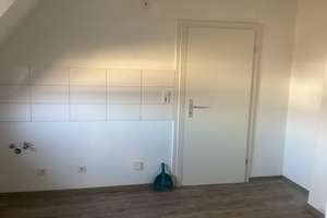 Wunderschöne 2-Zimmer-Dachgeschoß-Wohnung! – Franz-Grashof-Str. 40, 68199 Neckarau, Mannheim – Vorschaubild 6