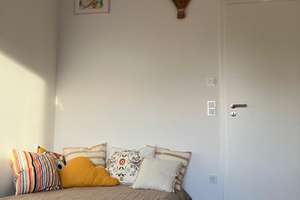 Wohnen wie im Loft: Neubaukomfort mit 3,20 m Deckenhöhe & sonniger Dachterrasse – Die vollständige Adresse der Immobilie erhältst du vom Anbieter., 81249 Lochhausen, München – Vorschaubild 16