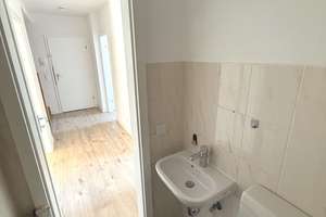 5-Zimmer auf zwei Ebenen - frisch renoviert mit Balkon – 45147 Holsterhausen, Essen – Vorschaubild 14