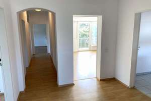 Attraktives großzügiges Zweifamilienhaus im Bauhausstil in Darmstadt-Arheilgen – Die vollständige Adresse der Immobilie erhältst du vom Anbieter., 64291 Arheilgen, Darmstadt – Vorschaubild 18