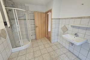 Frisch renovierte & großzügige 2-Zimmer-Dachgeschosswohnung mit großen Spitzboden – Gottliebstraße 85, 47166 Alt-Hamborn, Duisburg – Vorschaubild 6