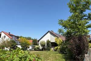 Freistehendes EFH auf 851 m² Südwest-Eckgrundstück · unverbaubarer Feldblick · Ober-Mörlen – Die vollständige Adresse der Immobilie erhältst du vom Anbieter., 61239 Ober-Mörlen – Vorschaubild 3
