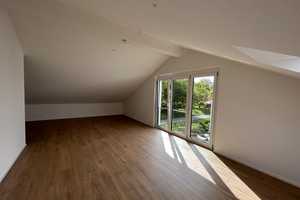 Schöne Familienfreundliche 5-Zimmer-Doppelhaushälfte mit Keller und Doppel-Carport in Schliengen – Lörrach (Kreis) – Vorschaubild 19
