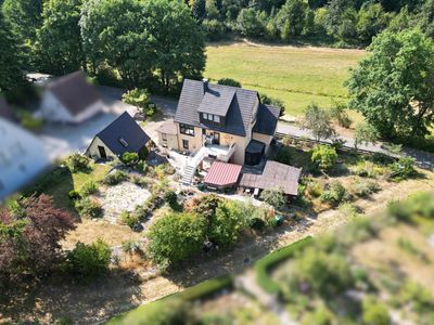 Charmantes Einfamilienhaus mit Einliegerwohnung auf traumhaftem 1.200 m² Grundstück – naturnah w