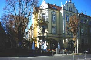 Tolles Studentenapartment in der Südstadt! Souterrain. Eigener Innenhof! Duschbad! EBK. – Argelanderstraße 86, 53115 Südstadt, Bonn – Vorschaubild 21