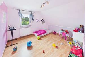 Raum für Visionen: Einfamilienhaus mit Entwicklungspotenzial im Ammertal – Die vollständige Adresse der Immobilie erhältst du vom Anbieter., 72119 Ammerbuch – Vorschaubild 15