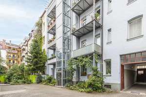Wunderschöne 3,5-Zimmer-Maisonettewohnung mit Balkon, Garage, Aufzug und Klimaanlage in Nürnberg – Die vollständige Adresse der Immobilie erhältst du vom Anbieter., 90459 Galgenhof, Nürnberg – Vorschaubild 2