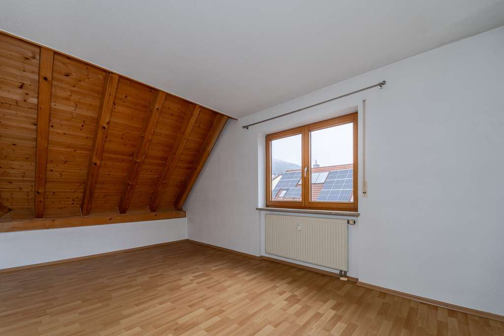 Immobilie in Radolfzell am Bodensee - Helle 3-Zimmer-Wohnung mit Balkon, Stellplatz & Top-Energieeffizienz – sofort bezugsfrei! - Bild 1