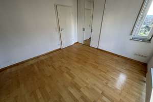 Willkommen- mit viel Licht und 2 Bäder – Die vollständige Adresse der Immobilie erhältst du vom Anbieter., 70374 Im Geiger, Stuttgart – Vorschaubild 6