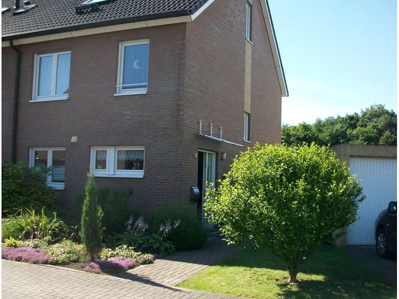 Für monatl. 597€ inkl. Tilgung ins eigene Haus !!Rückvergütung über neue Photovoltaikanlage !!