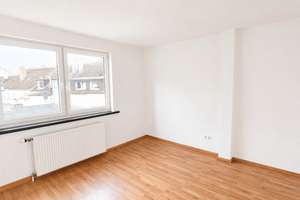 Charmante Zweizimmerwohnung im Dachgeschoss – Düsselstraße 76, 40219 Unterbilk, Düsseldorf – Vorschaubild 6