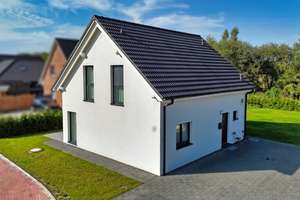 Neuwertiges Einfamilienhaus mit großem Garten! – Die vollständige Adresse der Immobilie erhältst du vom Anbieter., 21481 Lauenburg/Elbe – Vorschaubild 2