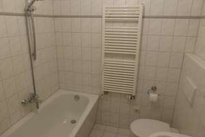 Vergoldeter Pfauenstuck - Ansprechende Wohnung in Dresdner Elbnähe! – Weimarische Straße 1, 1127 Pieschen-Süd, Dresden – Vorschaubild 18