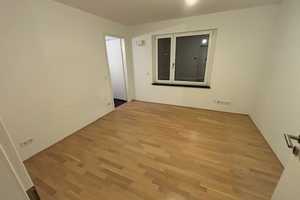 Ruhige, moderne 3-Zimmer-Wohnung mit Balkon und Fußbodenheizung – München – Vorschaubild 17