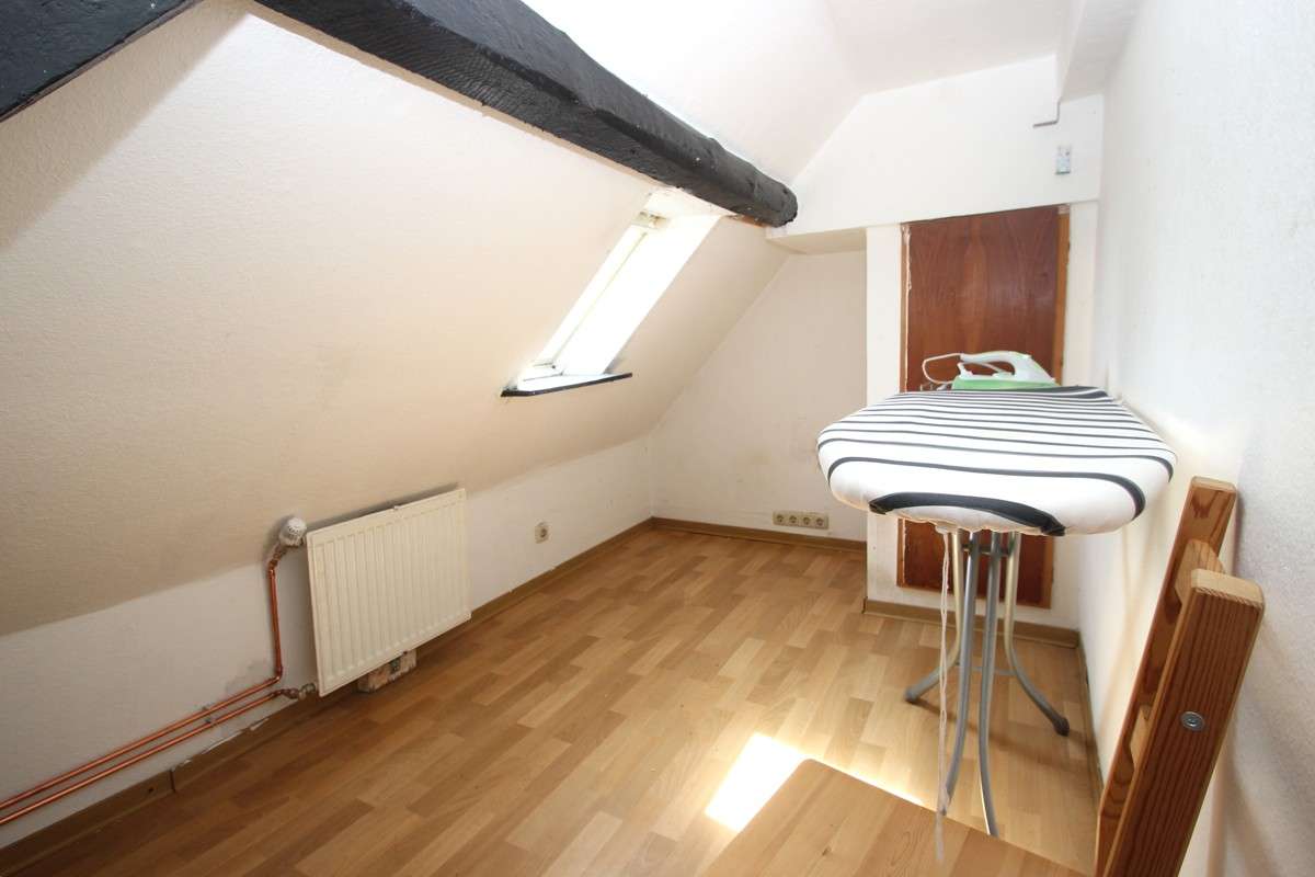 Immobilie in Königswinter - Wohnhaus mit 3 Mieteinheiten zentral in Königswinter-Thomasberg! - Bild 9