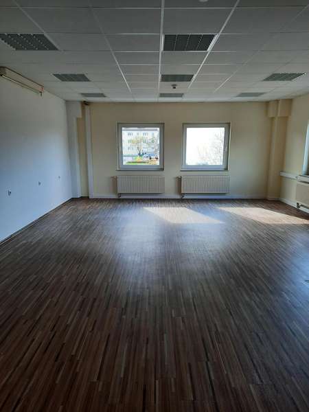 Büro 1