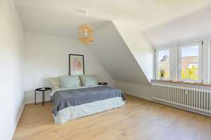 Lichtdurchflutetes Wohnjuwel mit modernem Charme – Ihr neues Zuhause wartet – Die vollständige Adresse der Immobilie erhältst du vom Anbieter., 28359 Lehesterdeich, Bremen – Vorschaubild 3