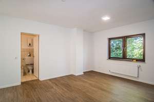 Charmante 2-Zimmer-Wohnung mit Einbauküche in Siegen-Rosterberg – Gläserstraße 00, 57074 Siegen, Siegen – Vorschaubild 5