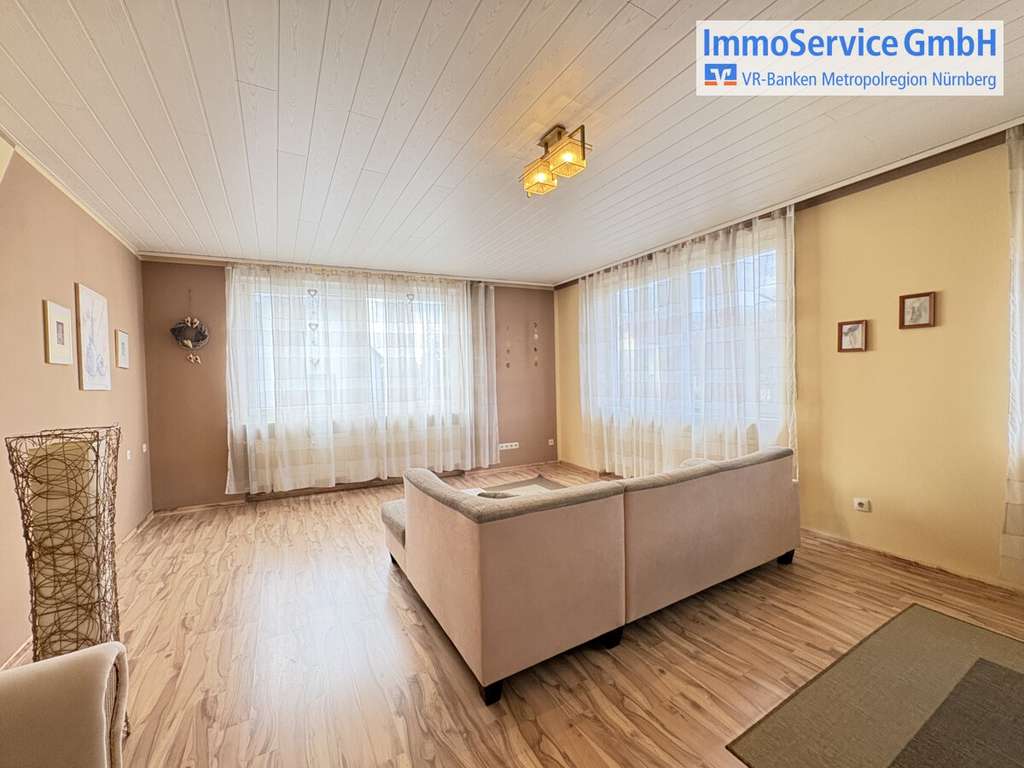 Immobilie in Hersbruck - Großzügige 3-Zimmer-Wohnung in Hersbruck mit Stellplatz - Bild 4