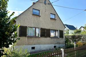 Gemütliches Siedlungshaus für die kleine Familie in perfekter Umgebung – Die vollständige Adresse der Immobilie erhältst du vom Anbieter., 9212 Limbach-Oberfrohna – Vorschaubild 2