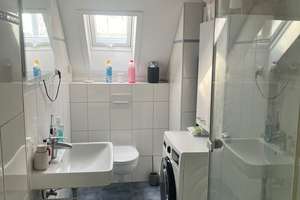Modernisierter Altbau in Oberkassel – 4 Zimmer, 88 m², vermietet, Kapitalanlage – Die vollständige Adresse der Immobilie erhältst du vom Anbieter., 40545 Oberkassel, Düsseldorf – Vorschaubild 7