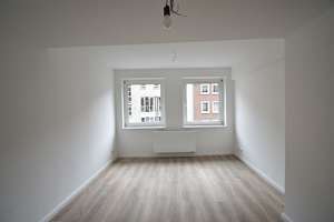 D-Altstadt! Sanierte 3-Zimmer-Wohnung ab sofort zu vermieten – Ratinger Straße 24, 40213 Altstadt, Düsseldorf – Vorschaubild 9