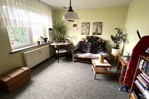 Gepflegtes MFH mit 3 Wohneinheiten als Kapitalanlage – auch sehr gut zur Eigennutzung geeignet – Die vollständige Adresse der Immobilie erhältst du vom Anbieter., 9648 Mittweida – Vorschaubild 3
