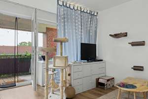Zentrale Geräumige 1-Zimmerwohnung mit ruhigem Südbalkon, eigener Stellplatz inklusive! – 23558 Sankt Lorenz Süd, Lübeck – Vorschaubild 4