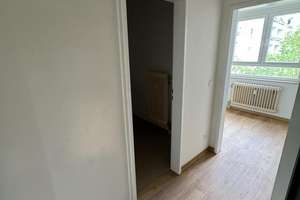 Wohnen in Eberstadt - 2-Zimmer-Wohnung jetzt frei! – August-Metz-Weg 5, 64297 Eberstadt, Darmstadt – Vorschaubild 2