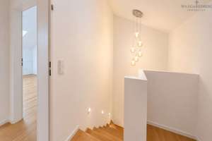 Stilvoll saniertes Reiheneckhaus mit großem Garten, Sauna & Solaranlage! – Die vollständige Adresse der Immobilie erhältst du vom Anbieter., 82131 Gauting – Vorschaubild 12
