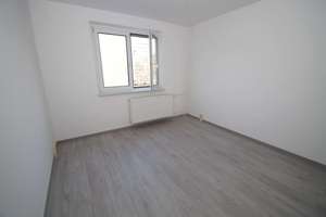 3-Zimmer-Wohnung mit Badewanne - Wohnberechtigungsschein erforderlich – Dequeder Straße 19, 39124 Neue Neustadt, Magdeburg – Vorschaubild 6