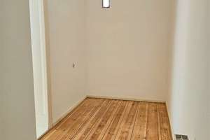 Weddingkiez: Schöne Altbauperle mit Balkon – Ideal zum Selbstnutzen oder Anlegen - Super Energiewert – Die vollständige Adresse der Immobilie erhältst du vom Anbieter., 13357 Gesundbrunnen, Berlin – Vorschaubild 12