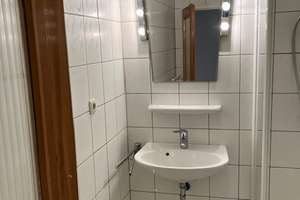 Sonnige 2 Zimmerwohnung nähe Rathenauplatz – Die vollständige Adresse der Immobilie erhältst du vom Anbieter., 90489 Wöhrd, Nürnberg – Vorschaubild 6