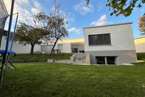 Lichtdurchflutetes Haus mit großem Garten zu vermieten – Die vollständige Adresse der Immobilie erhältst du vom Anbieter., 72525 Münsingen – Vorschaubild 2
