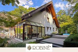Exklusives Architektenhaus mit Außenpool im Villenviertel Alt-Meererbusch