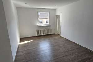 2,5-Zimmer Dachgeschosswohnung in Rüttenscheid inkl. hochwertiger Einbauküche – Christophstraße 10, 45130 Rüttenscheid, Essen – Vorschaubild 14