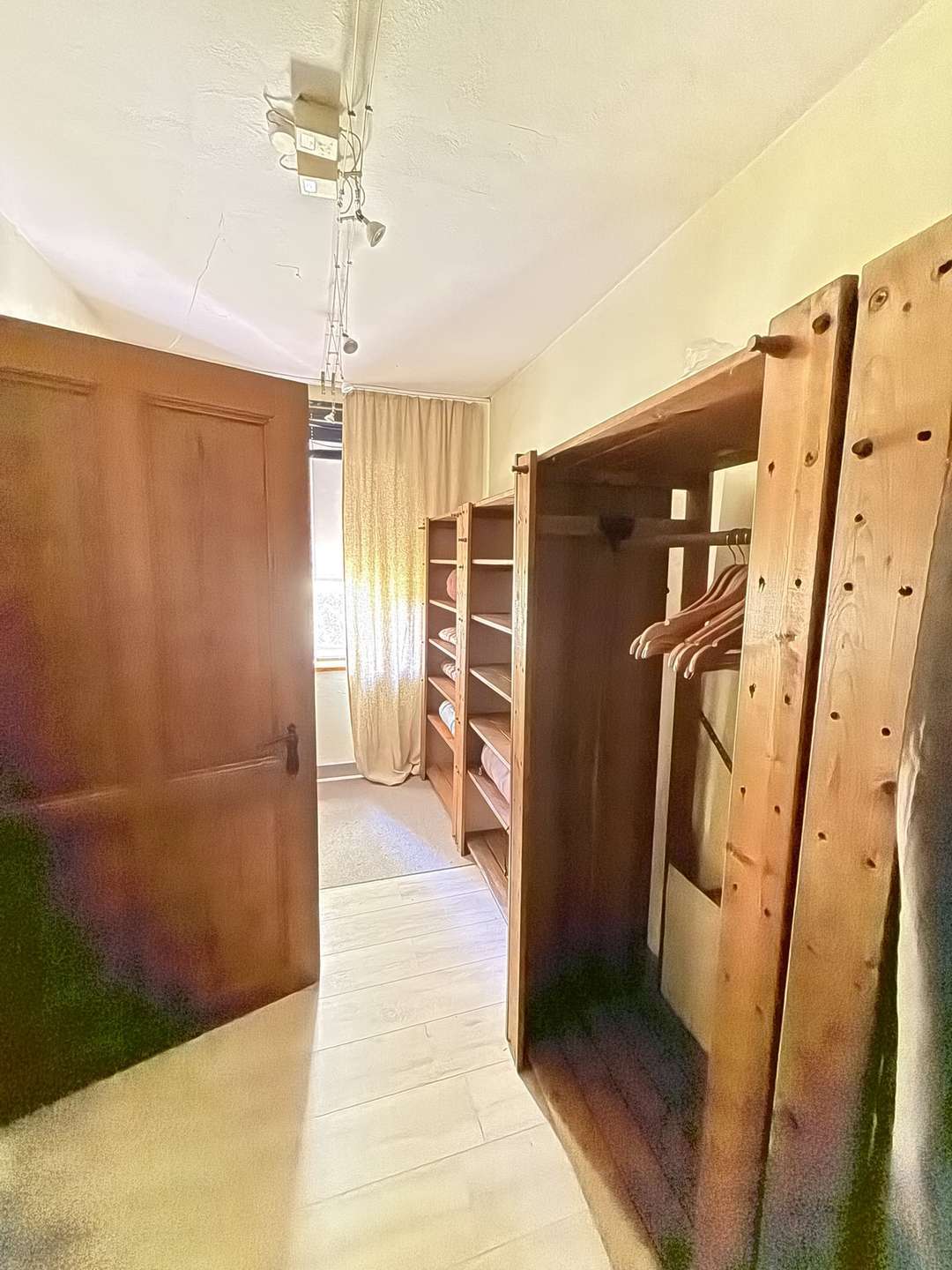 Hier darf noch geschraubt, gehämmert und gestaltet werden, Uckermark Kreis – Bild 4