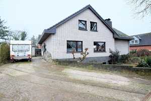 Vollunterkellerter Satteldachbungalow mit Garage – Kleve (Kreis) – Vorschaubild 3