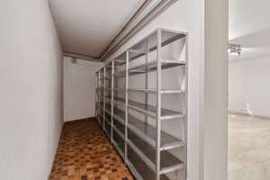 Zwei charmante Stadtvillen mit Flair & Privatsphäre im Süden Frankfurts, direkt am Stadtwald – Die vollständige Adresse der Immobilie erhältst du vom Anbieter., 60528 Niederrad, Frankfurt am Main – Vorschaubild 46