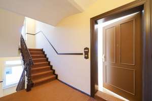 Zentral gelegen und von Grün umgeben: lichtdurchflutete 2-Zimmerwohnung – Die vollständige Adresse der Immobilie erhältst du vom Anbieter., 10115 Mitte (Ortsteil), Berlin – Vorschaubild 7