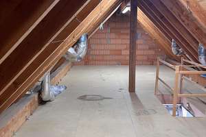 Viel Platz für den Alltag: 4-Zimmer-Wohnung in Riesbürg