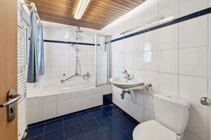 Property thumbnail 9