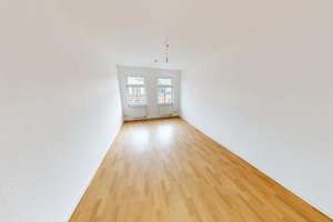 Charmante Dachgeschosswohnung mit Einbauküche – Philippstr. 17, 9130 Sonnenberg, Chemnitz – Vorschaubild 4