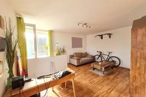 Helle Zimmer, 2 Balkone, EBK, neue Fenster & Stellplatz – Die vollständige Adresse der Immobilie erhältst du vom Anbieter., 39120 Hopfengarten, Magdeburg – Vorschaubild 9