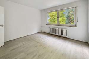 Renovierte 3-Zimmer-Wohnung mit Loggia und großzügigem Wohnambiente in Duisburg – Die vollständige Adresse der Immobilie erhältst du vom Anbieter., 47169 Marxloh, Duisburg – Vorschaubild 5