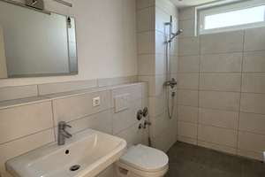 Neuwertige 1-Zimmer-Wohnung plus großer Hobbyraum in bevorzugter Wohnlage – Hölzleswiesen 8b, 70619 Heumaden, Stuttgart – Vorschaubild 6