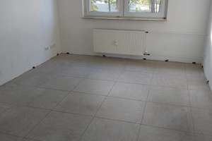 Sehr schön geschnittene 3-Raum-Wohnung im Mehrfamilienhaus – Tannenbergstrasse 28, 45881 Schalke, Gelsenkirchen – Vorschaubild 3