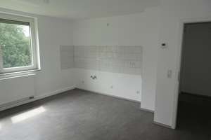 Sanierte 1 Zimmerwohnung mit Wohnküche – Nettenberg 4, 42349 Cronenberg, Wuppertal – Vorschaubild 2