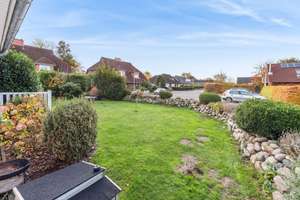 Platz zum Durchatmen - Modernes Einfamilienhaus in Heide – Die vollständige Adresse der Immobilie erhältst du vom Anbieter., 25746 Heide – Vorschaubild 4